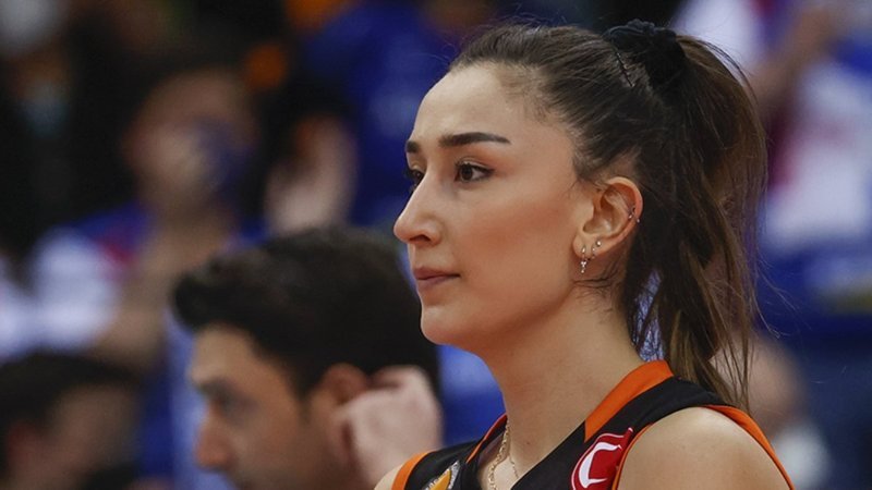 Kanadalı şarkıcıdan Hande Baladın'a şarkı