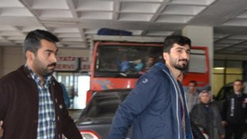 Romanya'ya kaçan FETÖ'cüler TIR dorsesinde yakalandı