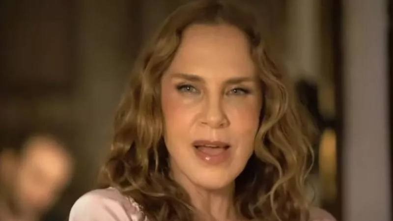 Estetikli hali gündem olan şarkıcı Sertab Erener, yeni fotoğraflar yayınladı