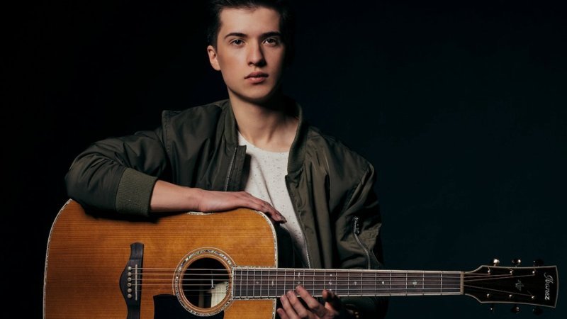 Polonyalı gitar virtüözü Marcin Patrzałek, Türkiye'de müzikseverlerle buluşacak