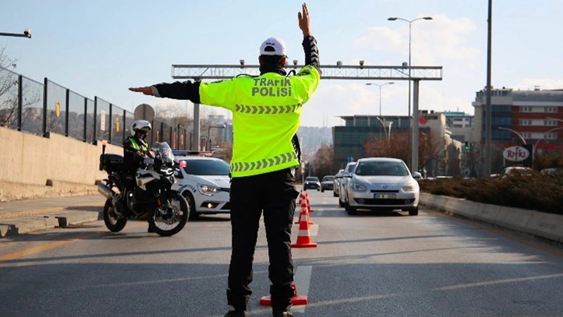 Motosiklet sürücüleri dikkat! Bunu yapan 47 bin TL ödeyecek