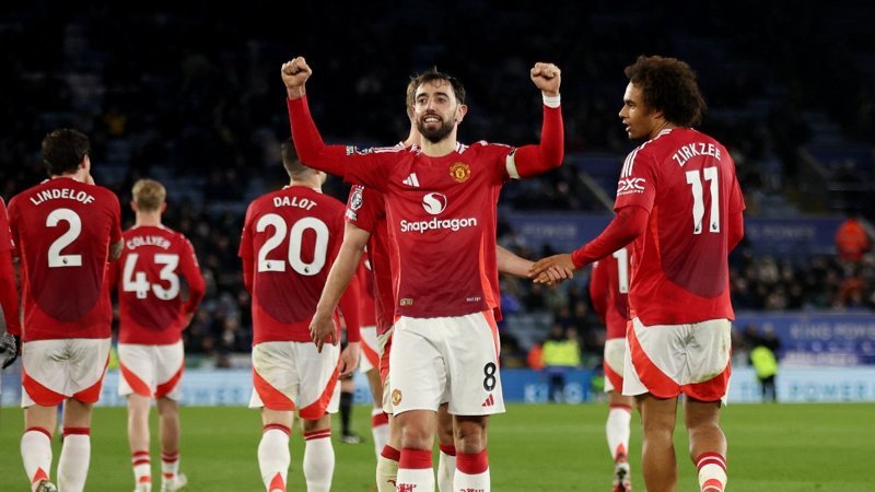 Manchester United, Leicester City'yi farklı geçti