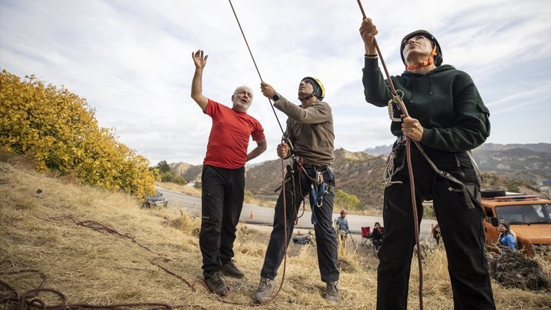 Tunceli’de doğa ve dağcılık eğitimleri yoğun ilgi görüyor