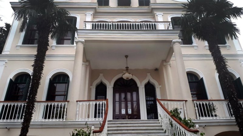 Adalar Adliyesi'nde soygun: Zabıta katibi adli emanette bulunan silahları çaldı - Güncel Son Dakika Haberleri